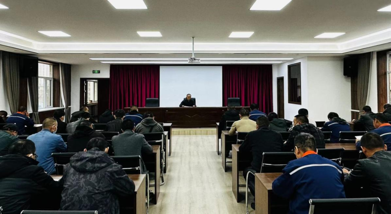 強(qiáng)意識(shí) 重實(shí)操 保安全 &mdash;&mdash;配送公司開(kāi)展特種作業(yè)及特種設(shè)備操作崗位專(zhuān)項(xiàng)安全教育培訓(xùn)活動(dòng)