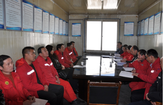 平安春節(jié)、安全先行